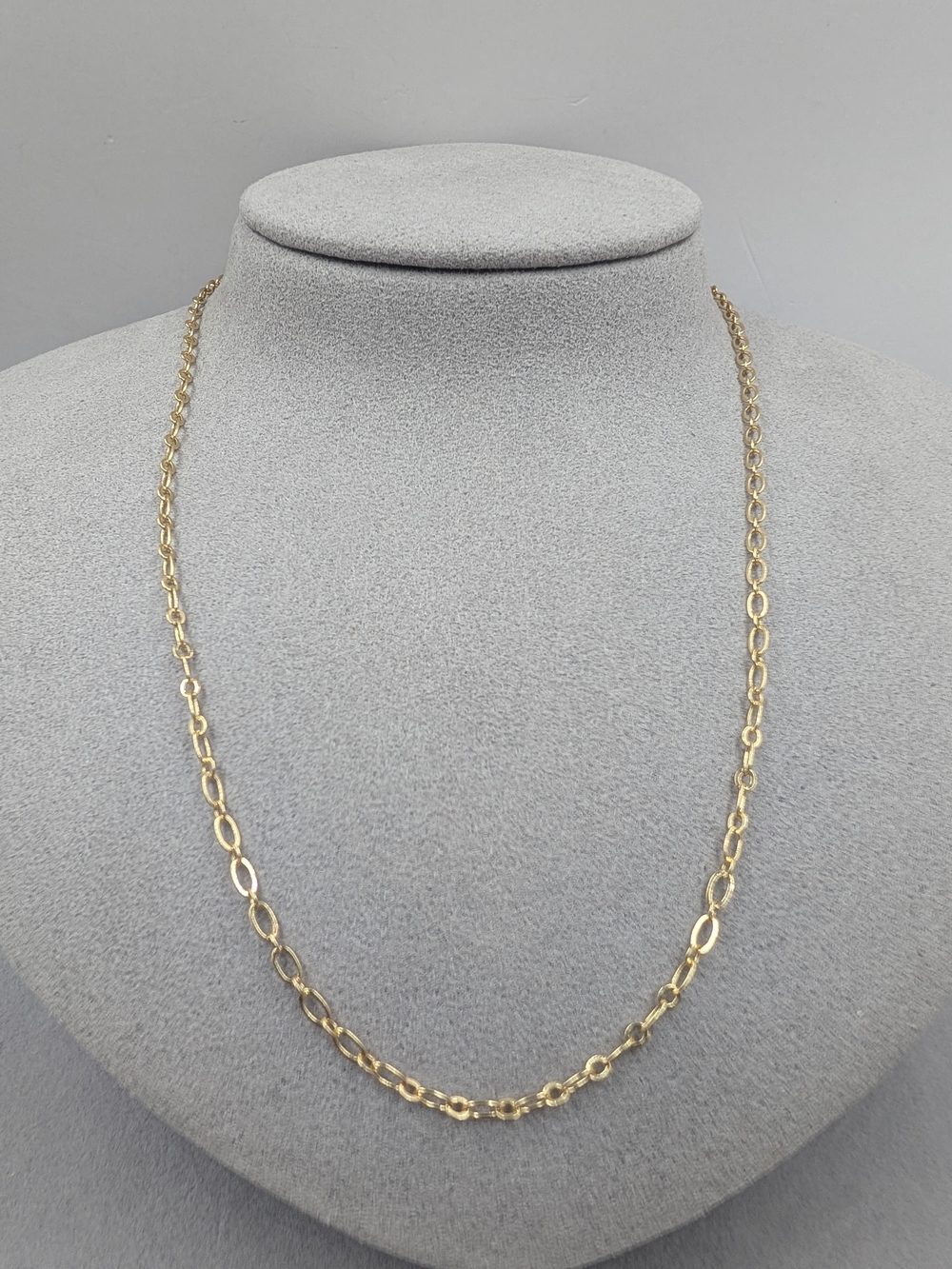 Spartina 449 Gold Tone Textured Oval Link Chain Statement Necklace m103​